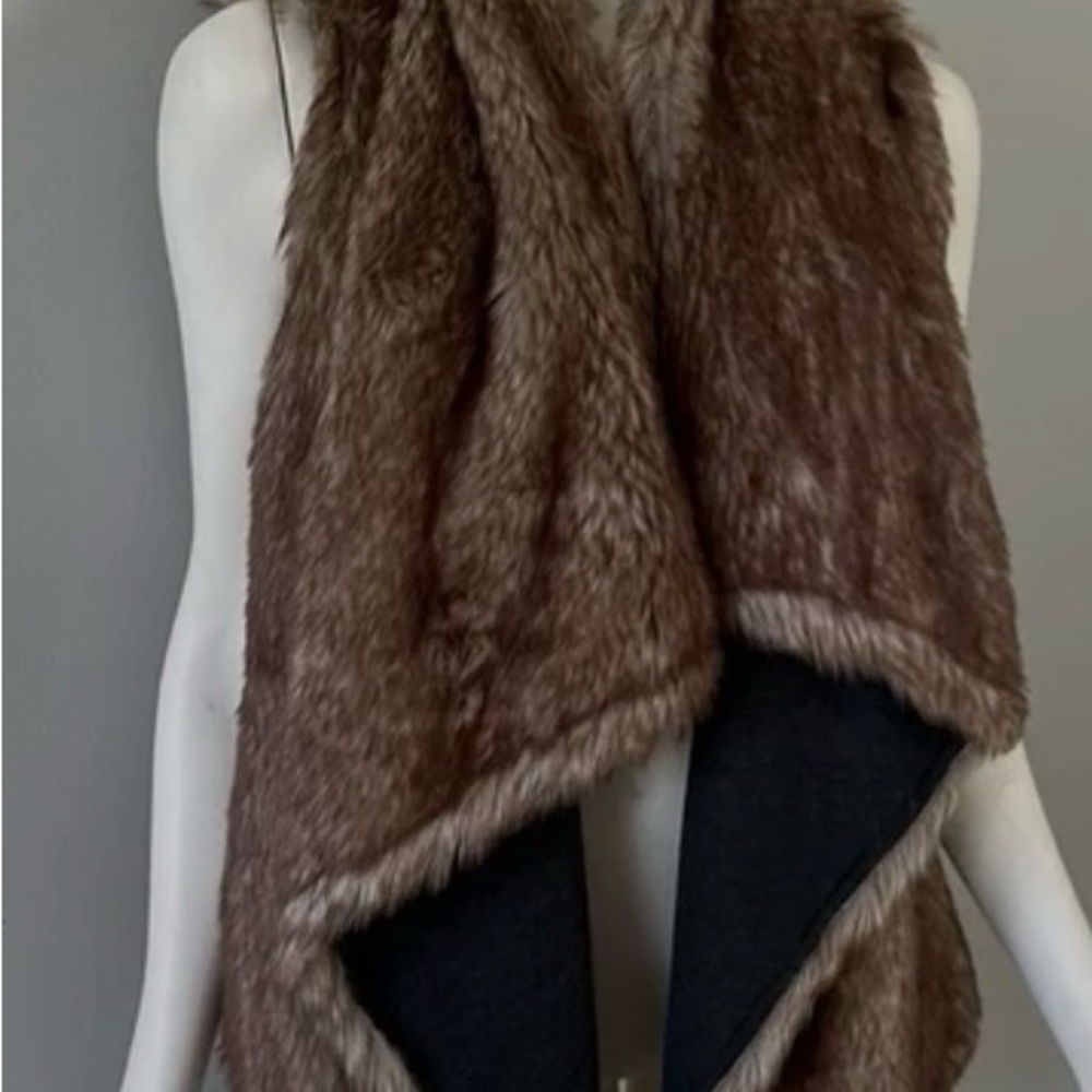 Mossimo Supply Co. Brown Grey Faux Fur Women reverfront open vest jacket Size M